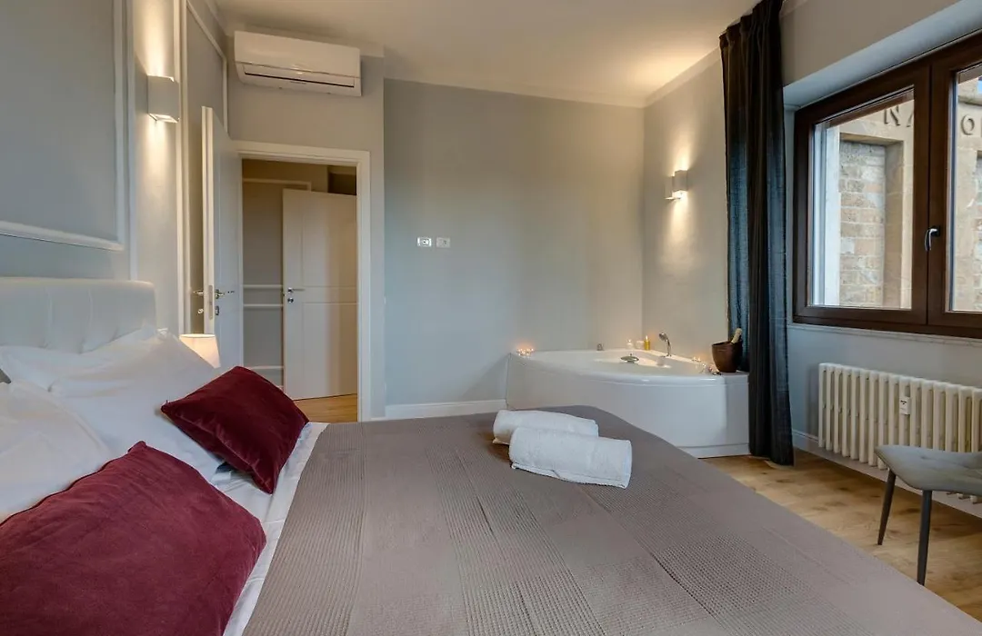 Sleep Tight Florence Suite-1